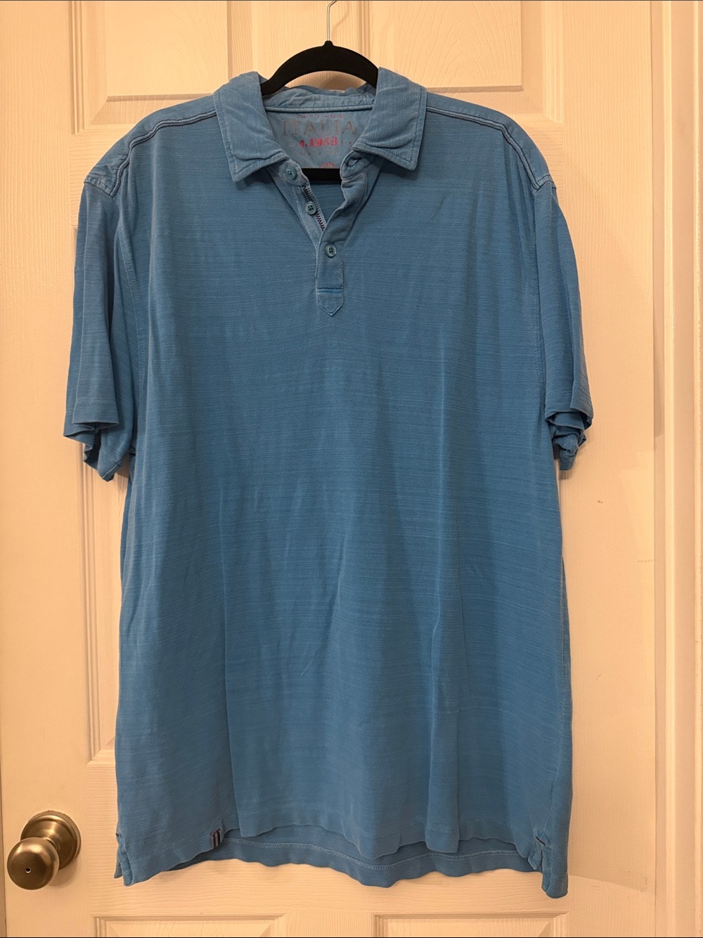 Vintage Italia Men's Sky Blue Short-Sleeve Polo Shirt